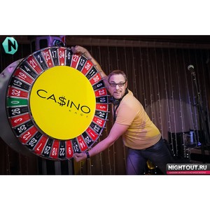 23   Casino-Cafe   Uliyanova couture   